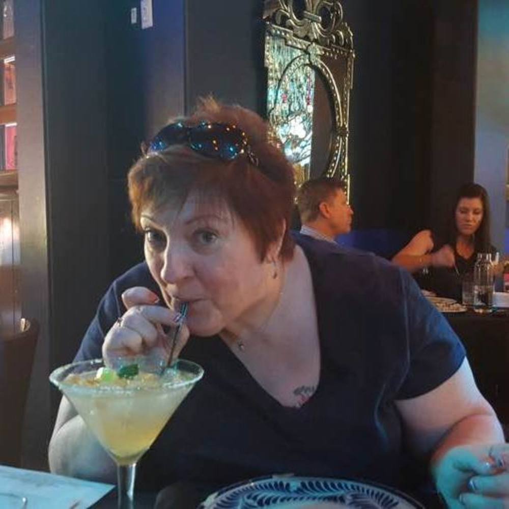 Meet your Posher, Debbie
